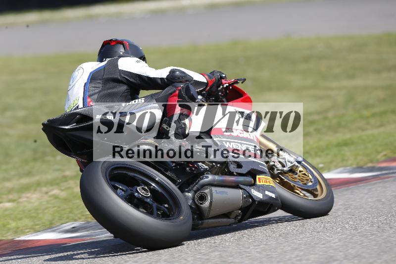 /45 10.08.2025 Plüss Moto Sport ADR/Freies Fahren/988